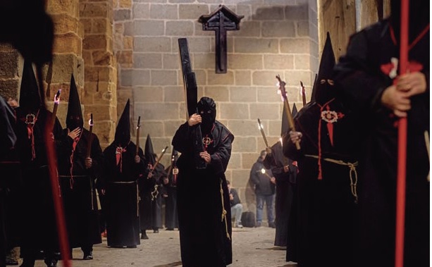 Semana Santa 2023. Vía Crucis de Penitencia Ávila Turismo