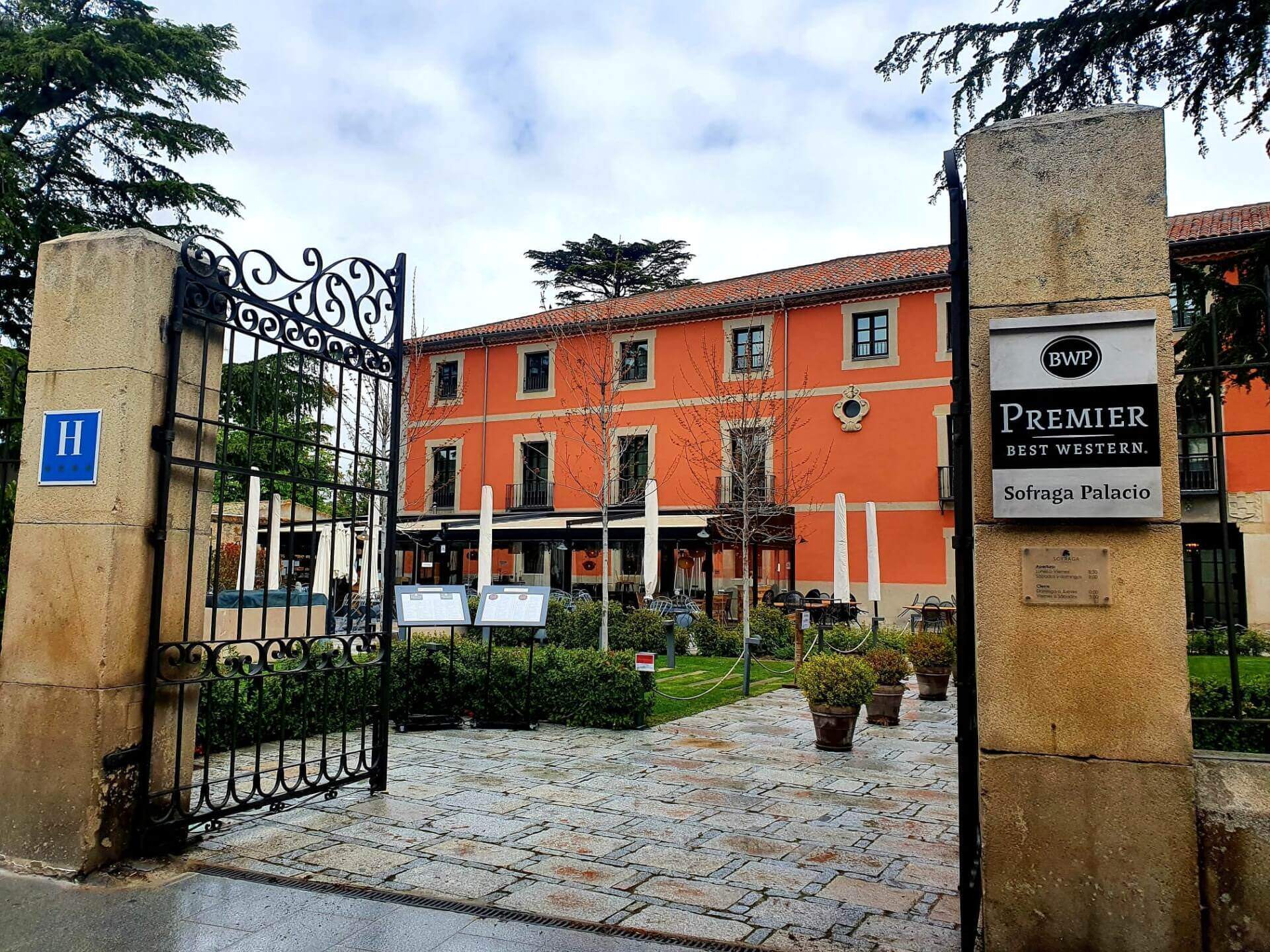 Best Western Premier Sofraga Palacio Ávila Turismo